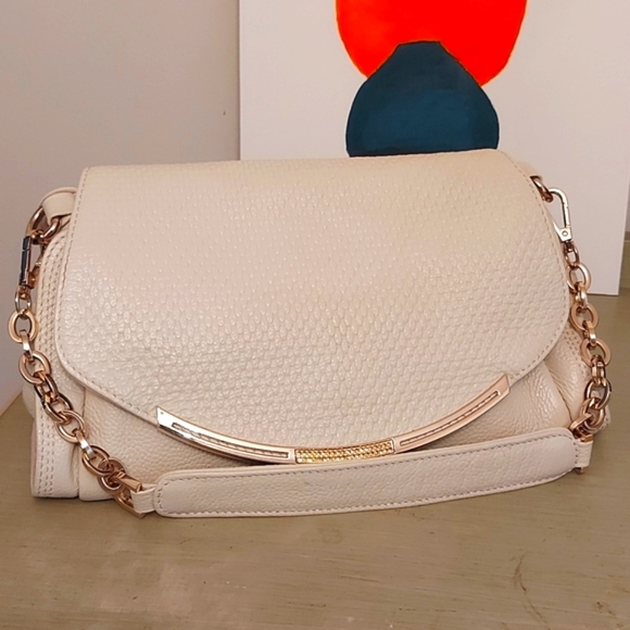 SOLD!!!Cute leather purse - Picture 3 of 16